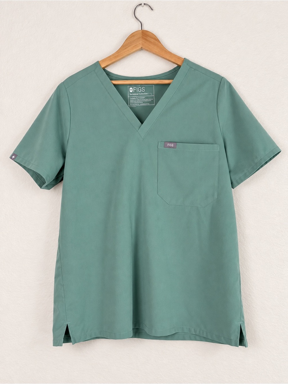 FIGS Catarina One Pocket Scrub Top Jade Green Size L Technical Collection